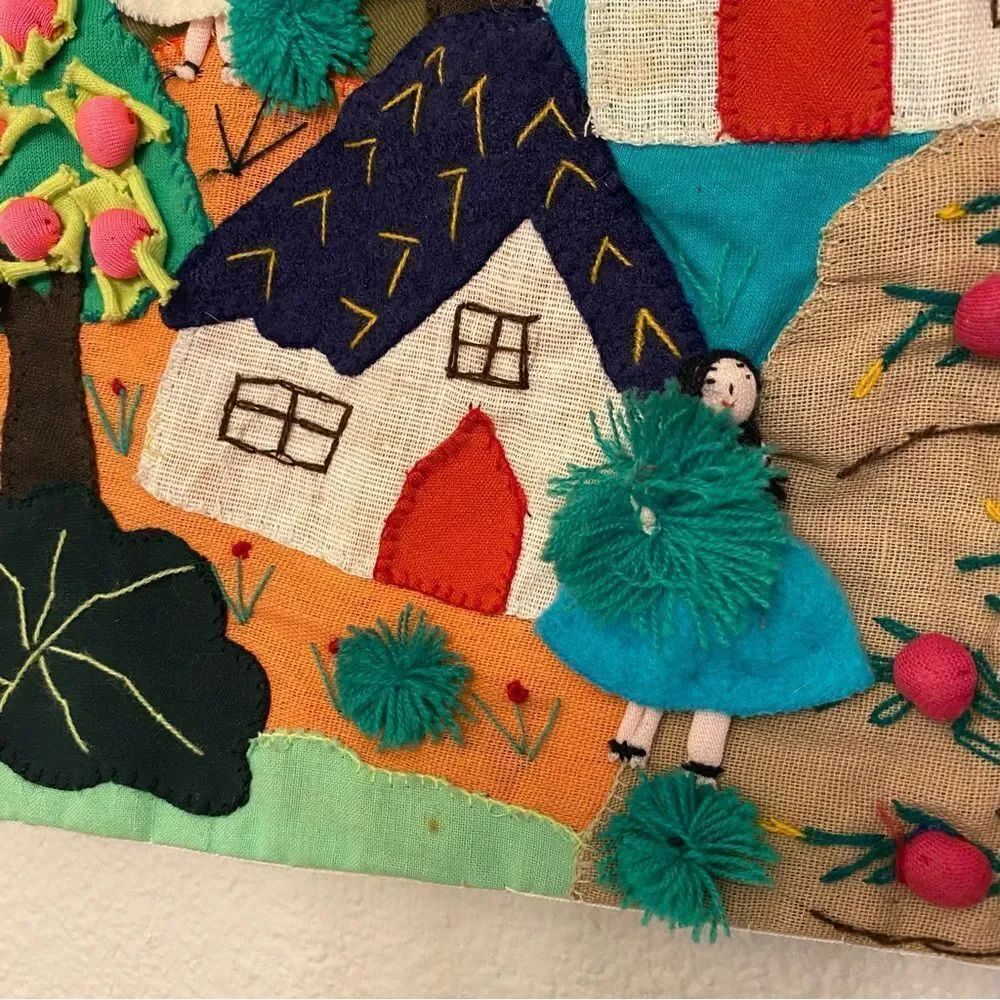 Peruvian Arpillera Textile Folk Art Embroidered Applique 3D Wall tapestry 19x18